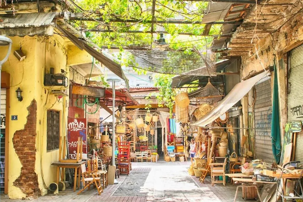 Nat'S Place Friends & Family Thessaloniki Next To Metro דירה